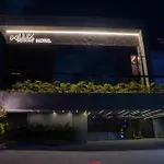 Lux Resort Motel